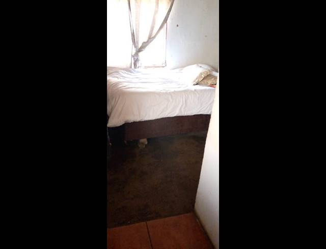 1 BEDROOM HOUSE FOR SALE IN BUHLE PARK
